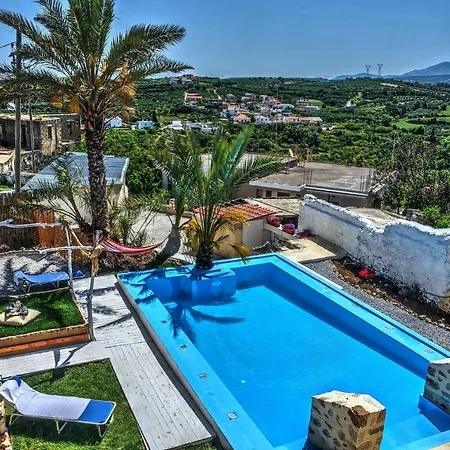 Panoramic With Private Pool Near παγκαλοχώpι