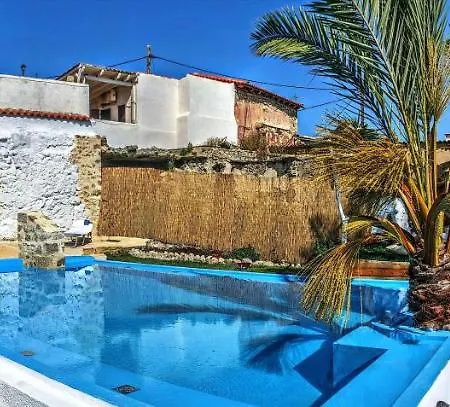 Panoramic With Private Pool Near παγκαλοχώpι Villa